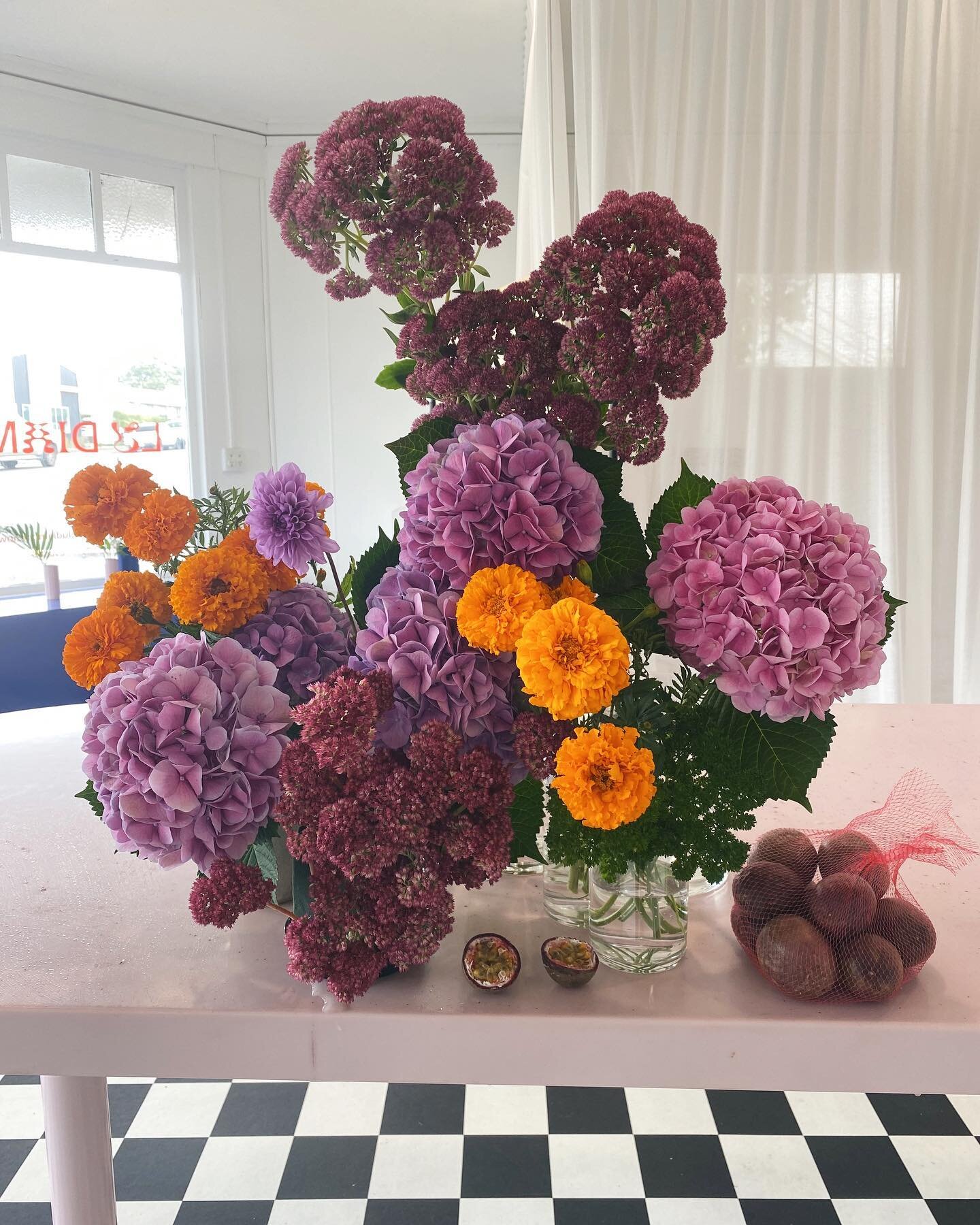 Studio table looking cute this AM 💞